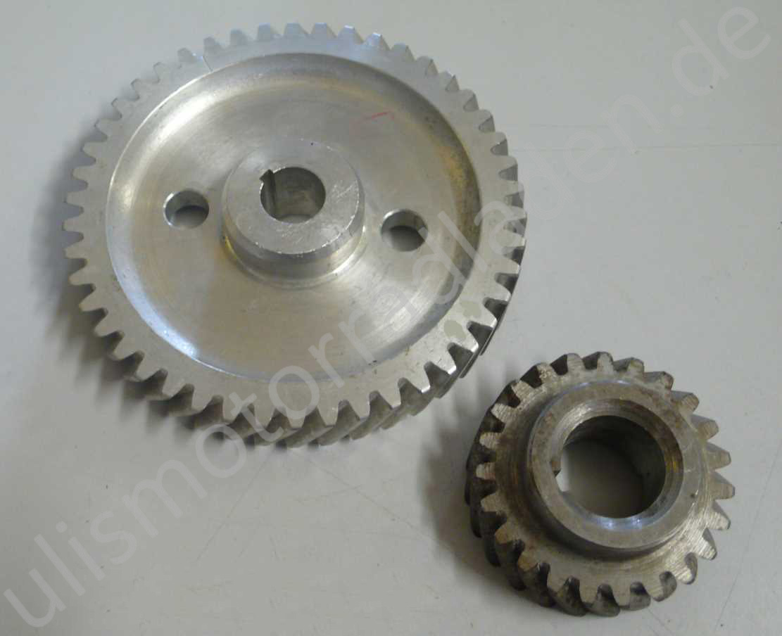 Stirnradsatz für BMW R51/3-R69S, zwei Räder mit Markierung 0